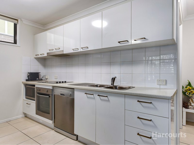 Photo - 13/35 Lavender Place, Fitzgibbon QLD 4018 - Image 3