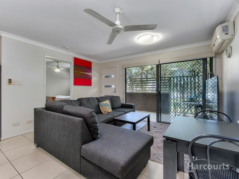 Photo - 13/35 Lavender Place, Fitzgibbon QLD 4018 - Image 4