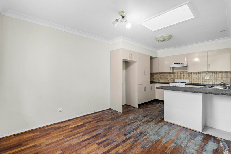 Photo - 1/335 Tuggerawong Road, Tuggerawong NSW 2259 - Image 8