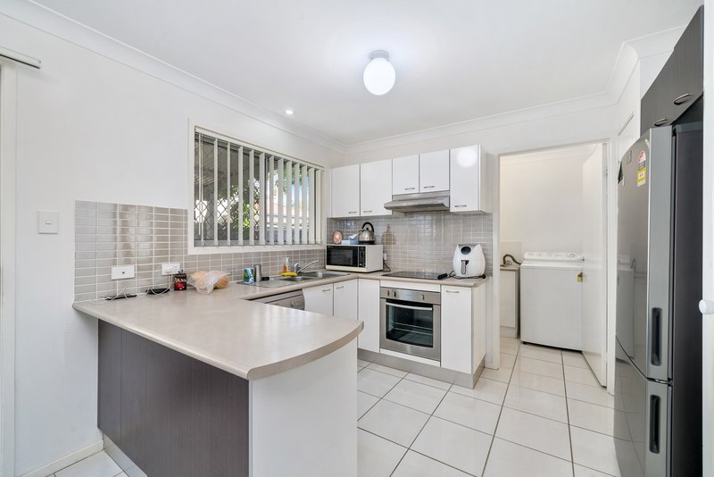 Photo - 13/350 Leitchs Road, Brendale QLD 4500 - Image 3