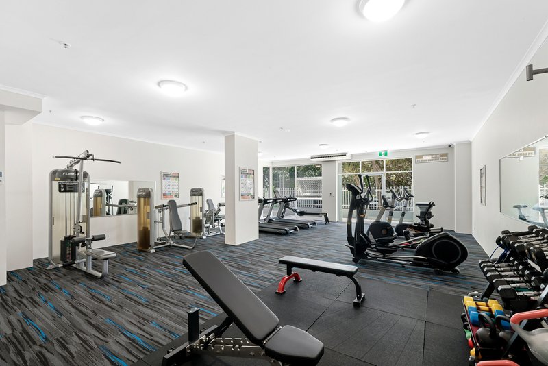 Photo - 133/59 Pacific Street, Main Beach QLD 4217 - Image 26