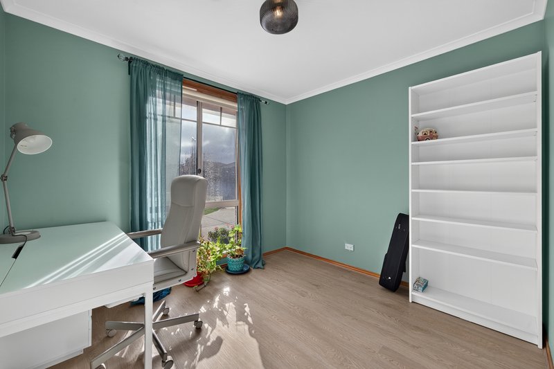 Photo - 13/37 King Street, Pakenham VIC 3810 - Image 8