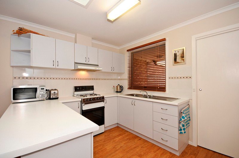 Photo - 13/375 Dorset Road, Croydon VIC 3136 - Image 4