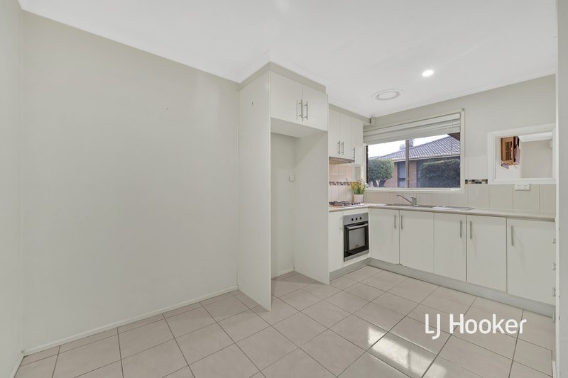 Photo - 13/38a King George Parade, Dandenong VIC 3175 - Image 5