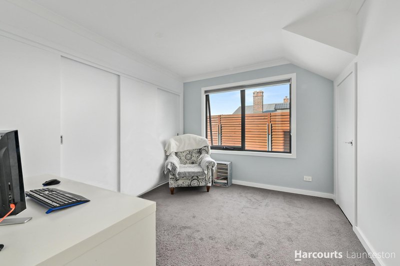 Photo - 1/33a Connaught Crescent, West Launceston TAS 7250 - Image 11