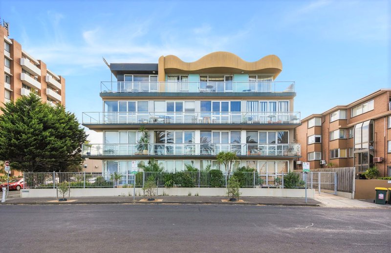 Photo - 13/4 Alfred Square, St Kilda VIC 3182 - Image 2