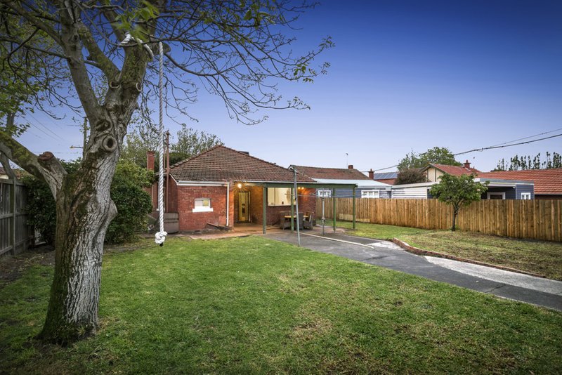 Photo - 134 Atherton Road, Oakleigh VIC 3166 - Image 10