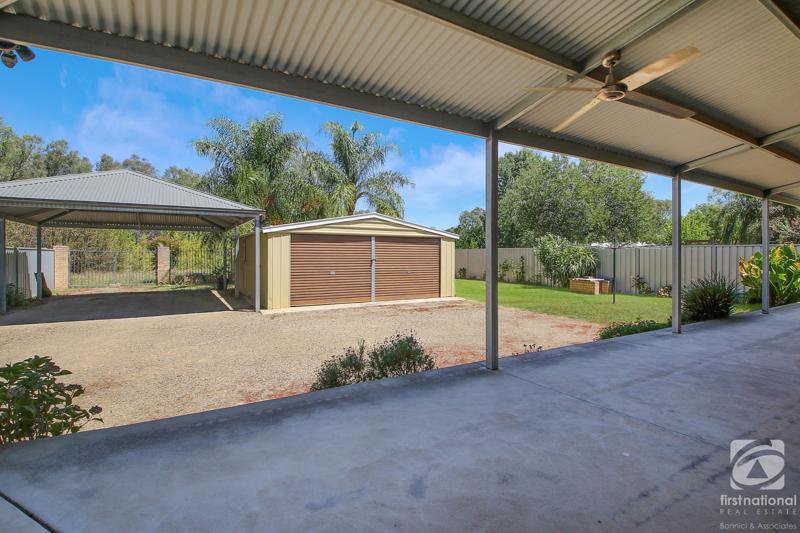 Photo - 134 Bank Street, Howlong NSW 2643 - Image 8