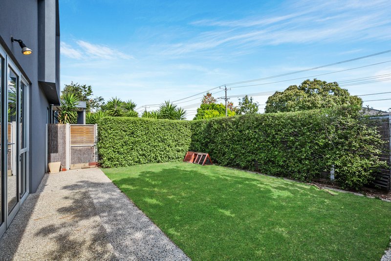 Photo - 1/34 Barry Street, Reservoir VIC 3073 - Image 11