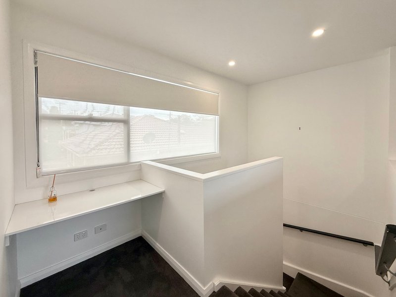 Photo - 1/34 Bulls Garden Road, Whitebridge NSW 2290 - Image 11