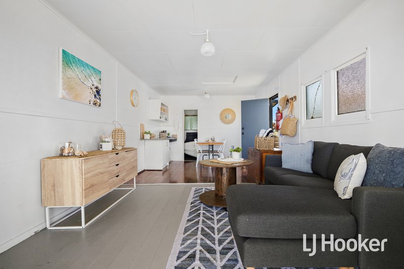 Photo - 134 Campbells Cove Road, Werribee South VIC 3030 - Image 3