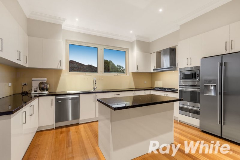 Photo - 1/34 Cumming Street, Burwood VIC 3125 - Image 2