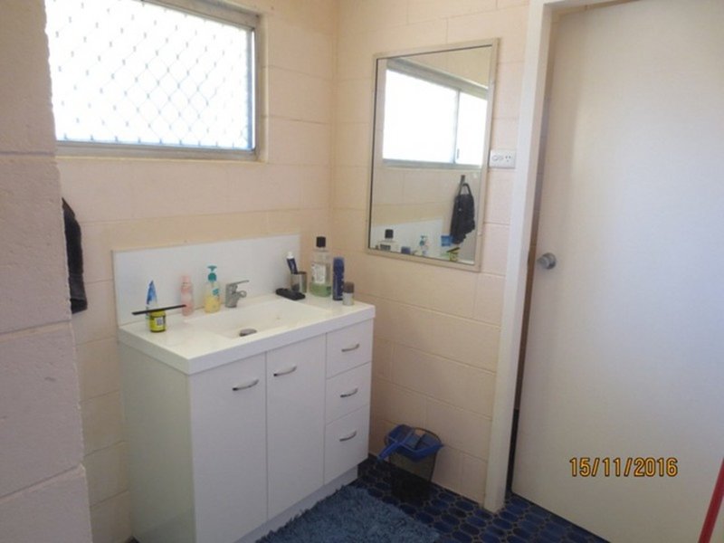 Photo - 134 East Street, Mount Isa QLD 4825 - Image 7