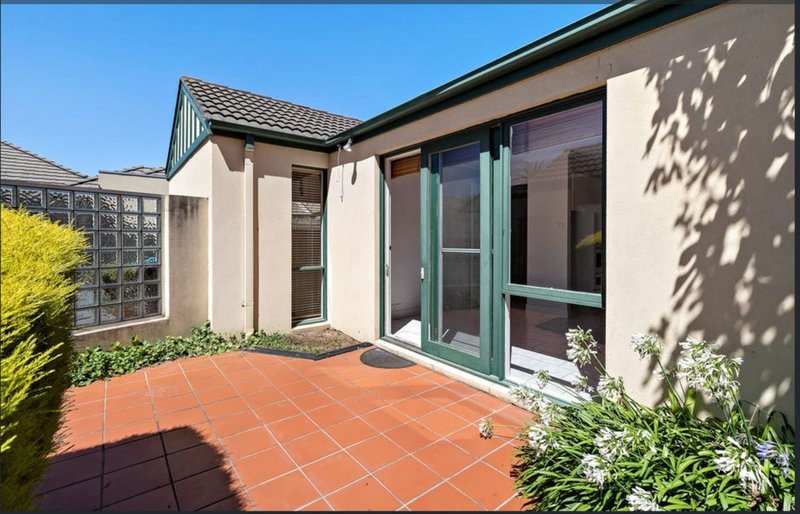 Photo - 1/34 Fisher Street, Malvern East VIC 3145 - Image 8