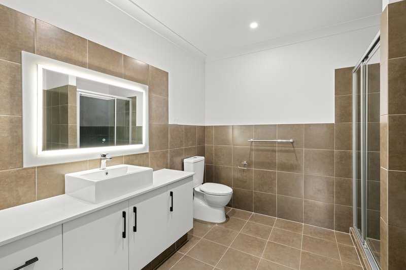 Photo - 13/4 Fleay Court, Burleigh Heads QLD 4220 - Image 7