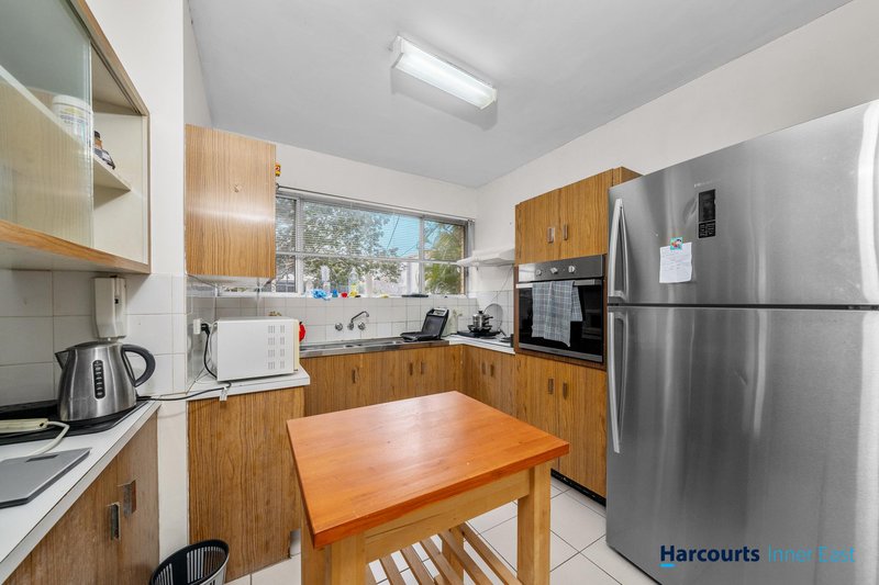 Photo - 1/34 French Street, Coorparoo QLD 4151 - Image 2