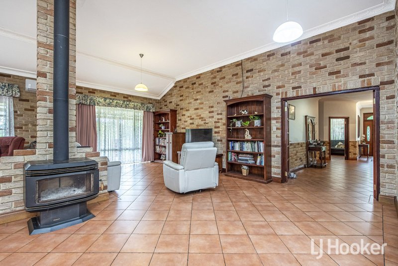 Photo - 134 Harvey View Drive, Herron WA 6211 - Image 14
