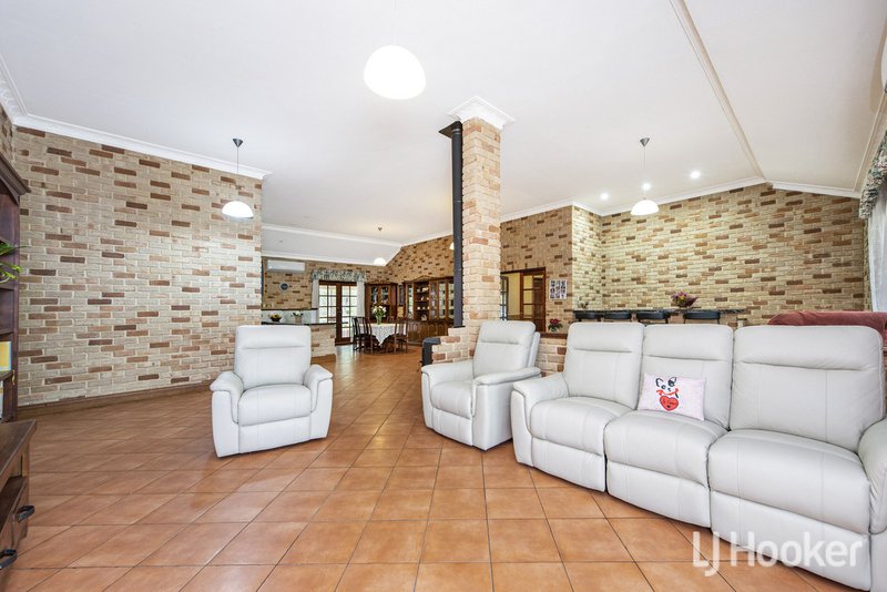 Photo - 134 Harvey View Drive, Herron WA 6211 - Image 15