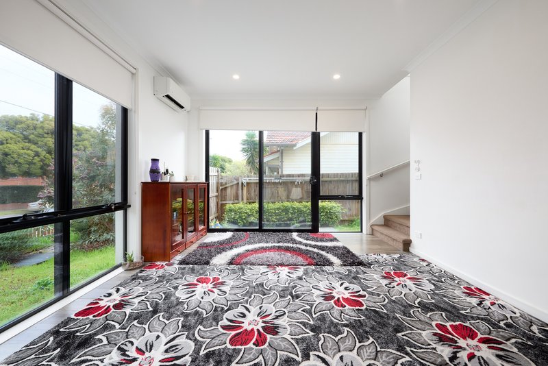 Photo - 1/34 Hemmings Street, Dandenong VIC 3175 - Image 2