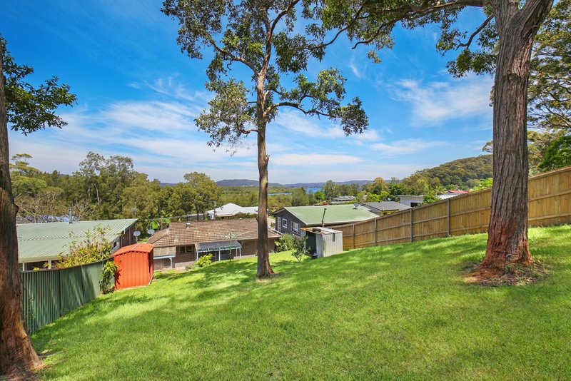 Photo - 134 Henderson Road, Saratoga NSW 2251 - Image 10