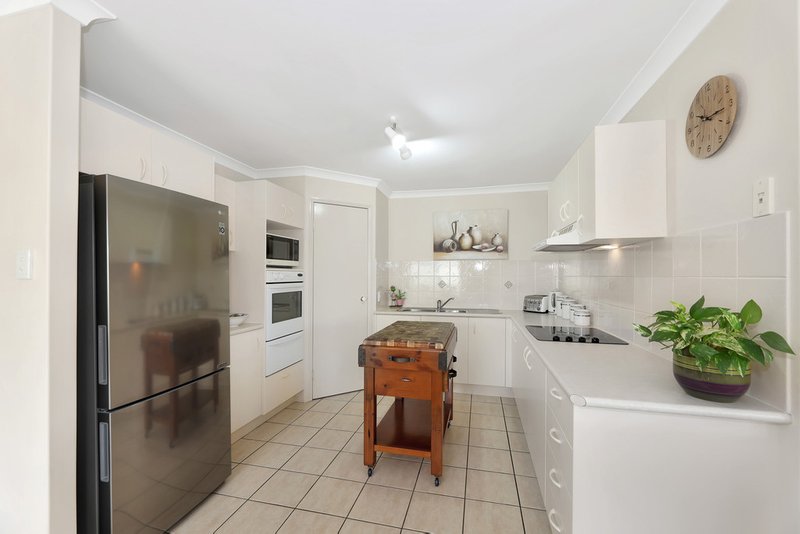 Photo - 1/34 Hoya Crescent, Bongaree QLD 4507 - Image 6