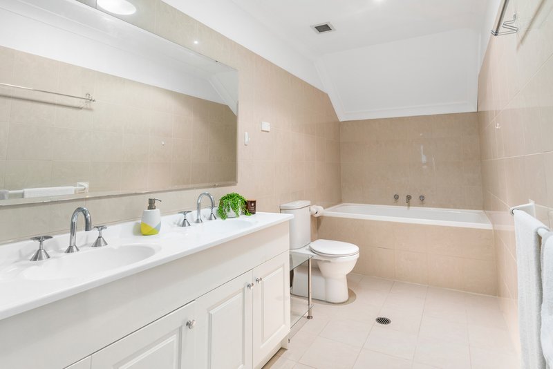 Photo - 13/4 Little Alfred Street, North Sydney NSW 2060 - Image 6