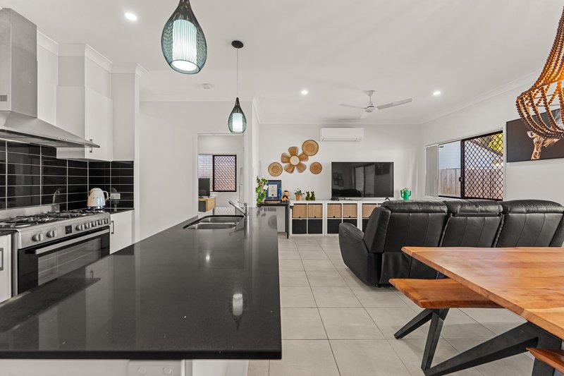 Photo - 134 Logan Street, Eagleby QLD 4207 - Image 5