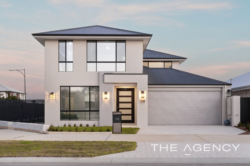 Photo - 134 Lycaste Parade, Treeby WA 6164 - Image 1