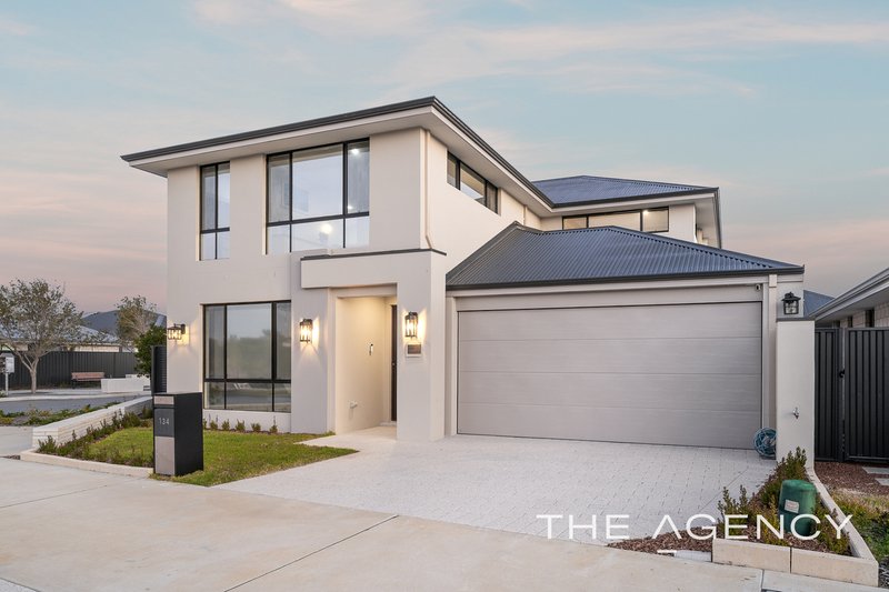 Photo - 134 Lycaste Parade, Treeby WA 6164 - Image 2