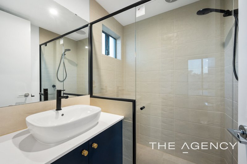 Photo - 134 Lycaste Parade, Treeby WA 6164 - Image 19