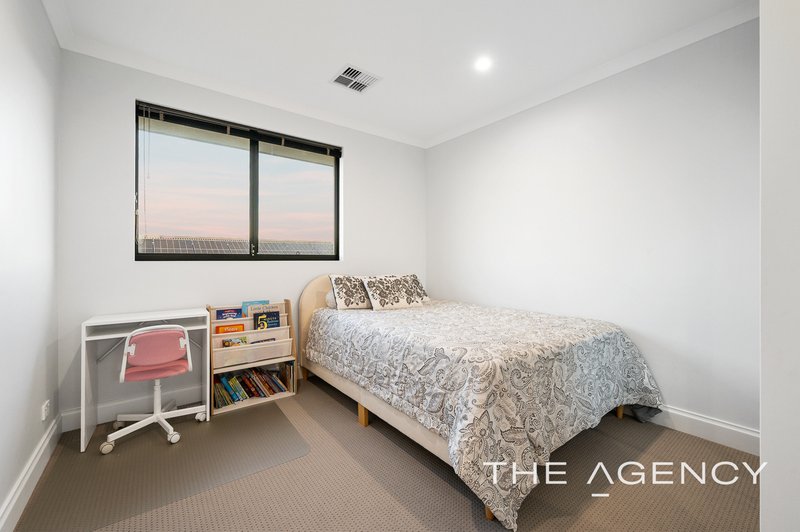 Photo - 134 Lycaste Parade, Treeby WA 6164 - Image 20
