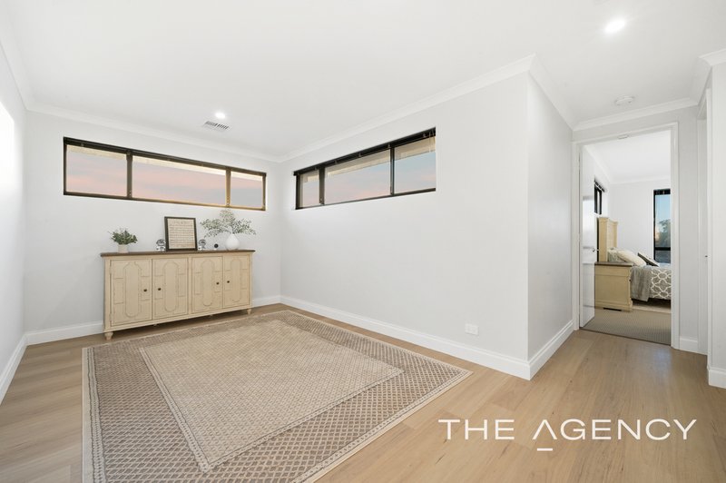 Photo - 134 Lycaste Parade, Treeby WA 6164 - Image 24