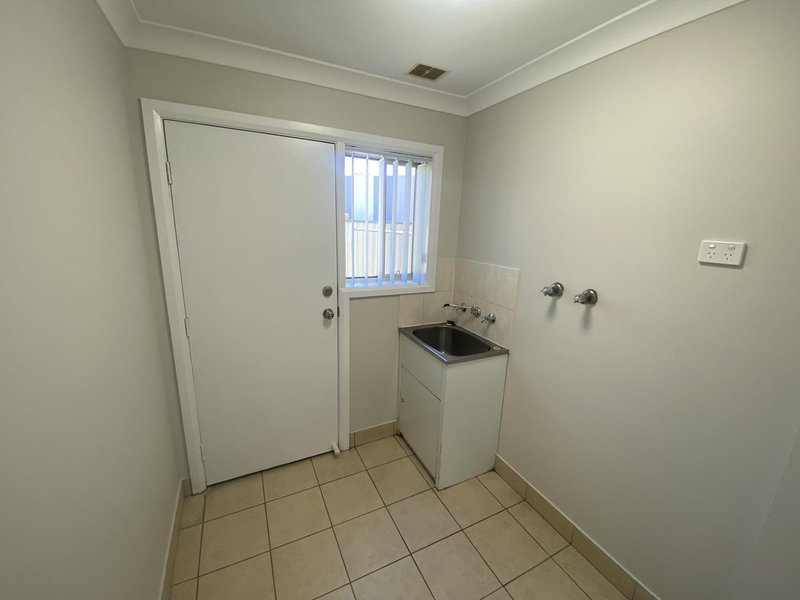 Photo - 13/4 Myall Road, Casula NSW 2170 - Image 5