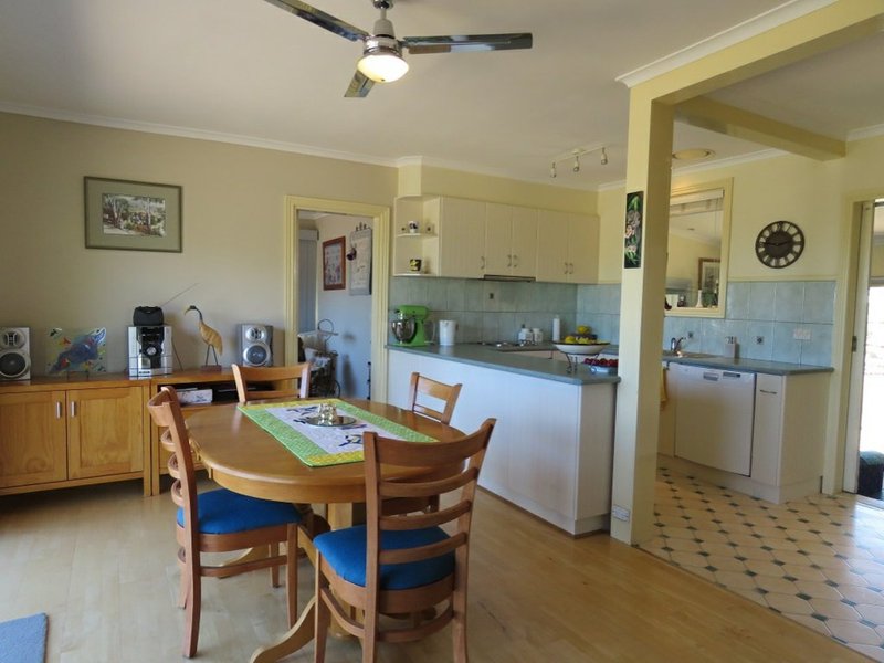 Photo - 134 Newlands Drive, Paynesville VIC 3880 - Image 3