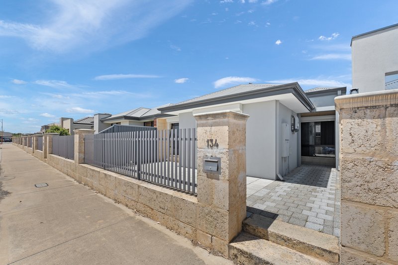 Photo - 134 Pleasantview Parade, Baldivis WA 6171 - Image 24