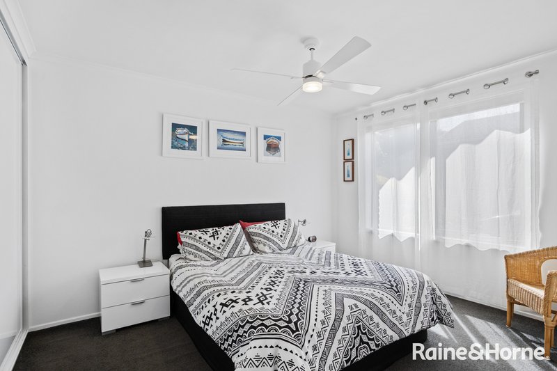 Photo - 134 Roslyn Avenue, Blackmans Bay TAS 7052 - Image 10