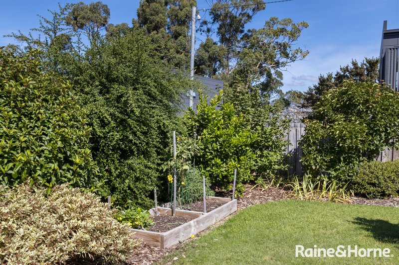 Photo - 134 Roslyn Avenue, Blackmans Bay TAS 7052 - Image 23