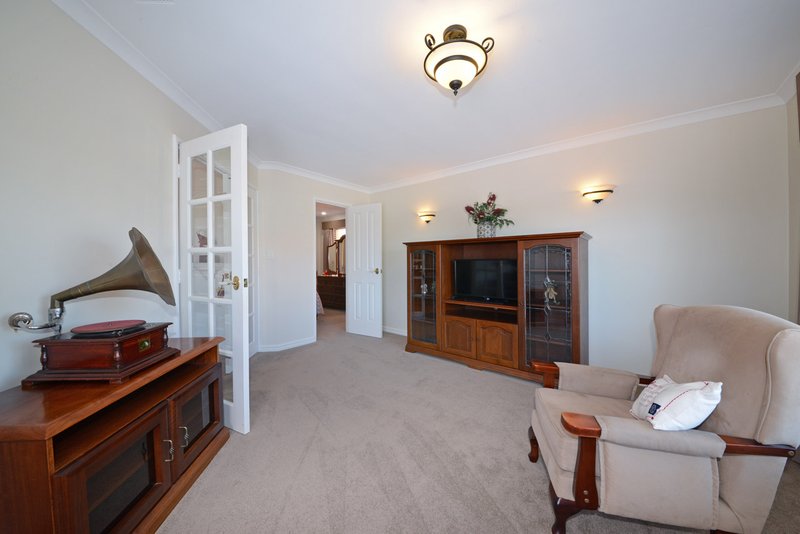 Photo - 134 Rothesay Heights, Mindarie WA 6030 - Image 5