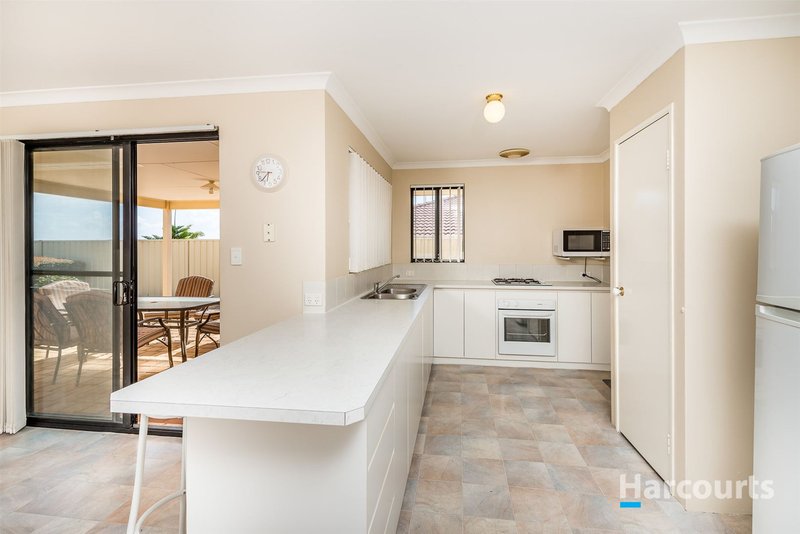 Photo - 134 St Barnabas Boulevard, Quinns Rocks WA 6030 - Image 4