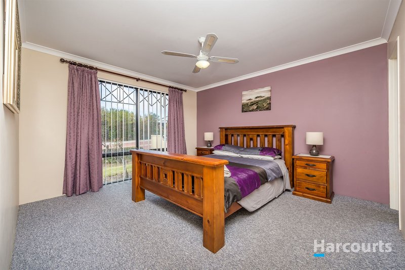 Photo - 134 St Barnabas Boulevard, Quinns Rocks WA 6030 - Image 10