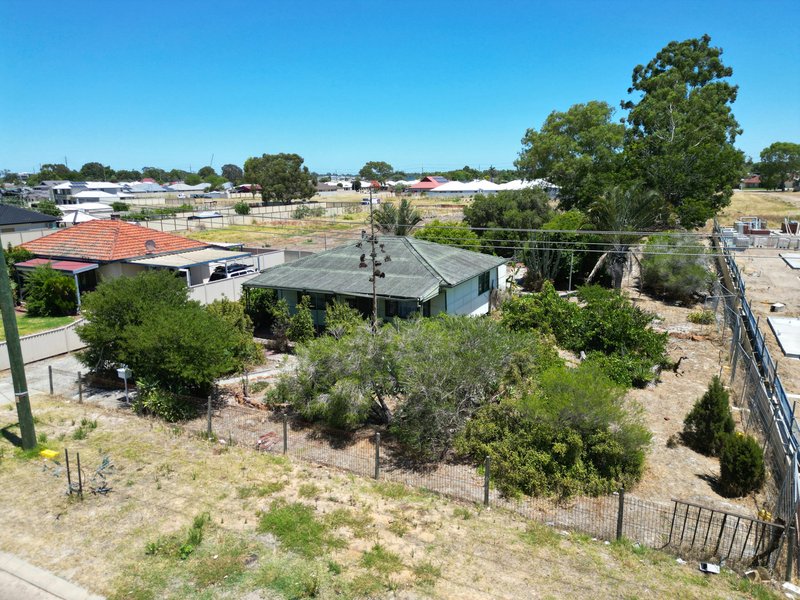 Photo - 134 Station Street, East Cannington WA 6107 - Image 3