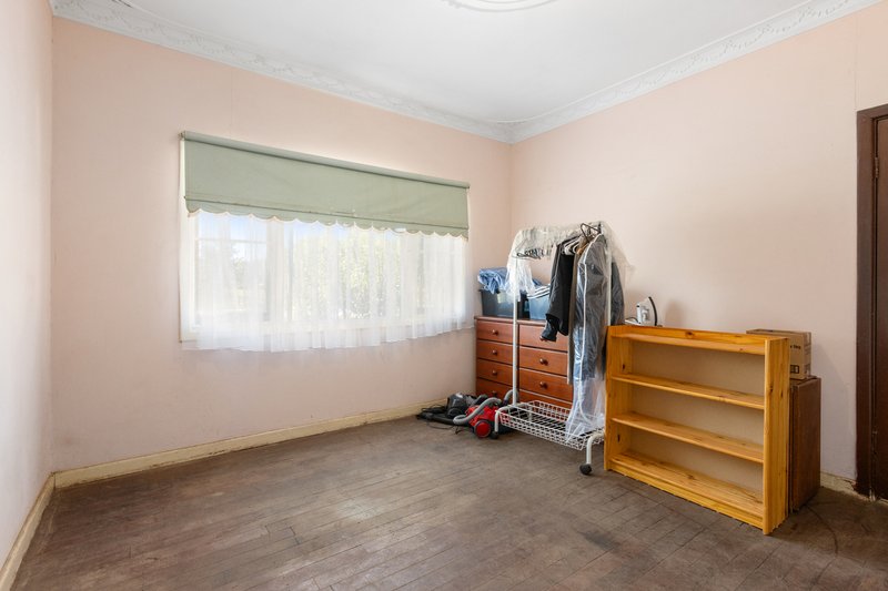 Photo - 134 Station Street, East Cannington WA 6107 - Image 11