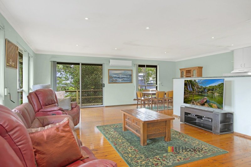 Photo - 134 Sunrise Avenue, Halekulani NSW 2262 - Image 2