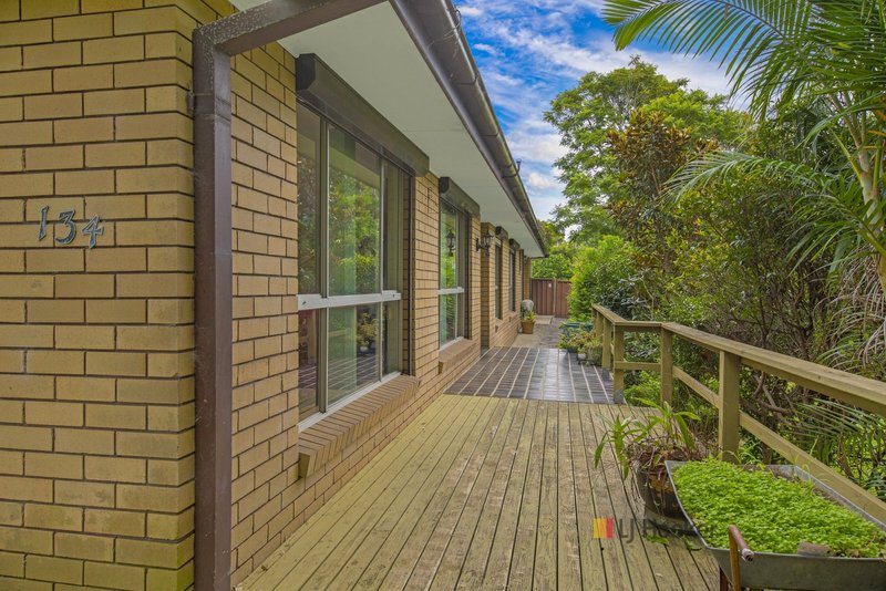 Photo - 134 Sunrise Avenue, Halekulani NSW 2262 - Image 12