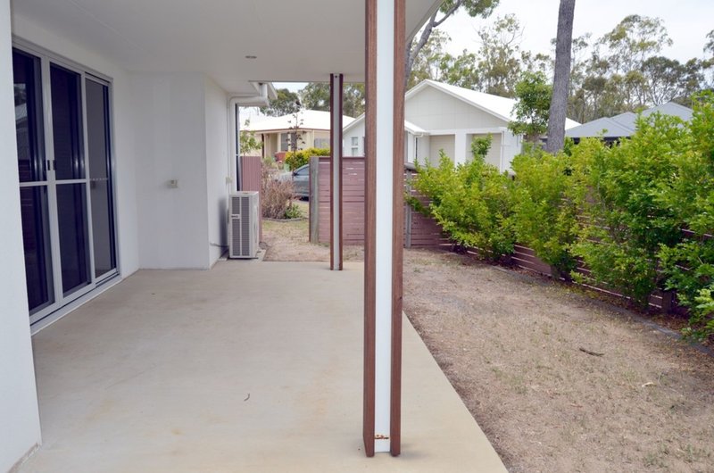 Photo - 1/34 Valhalla Street, Clinton QLD 4680 - Image 11