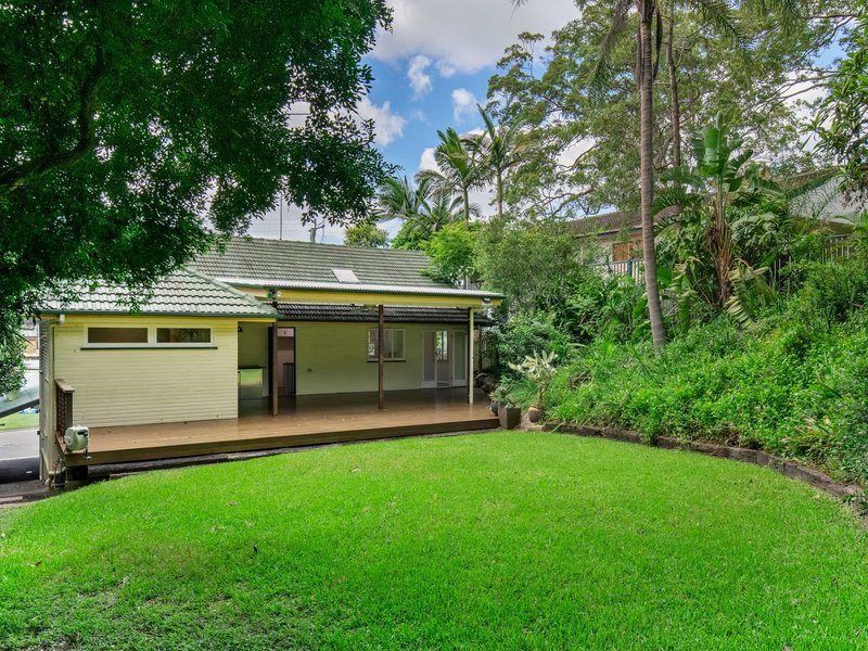 Photo - 134 Victor Street, Holland Park QLD 4121 - Image 11