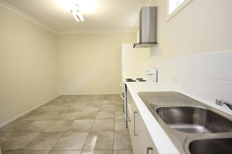 Photo - 134 Victor Street, Holland Park QLD 4121 - Image 25