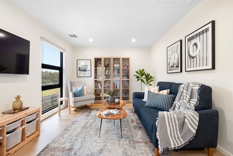 Photo - 1/34 Wattle Road, Mccrae VIC 3938 - Image 6