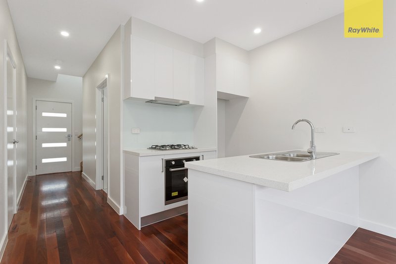 Photo - 1/34 Yallourn Street, Ardeer VIC 3022 - Image 3