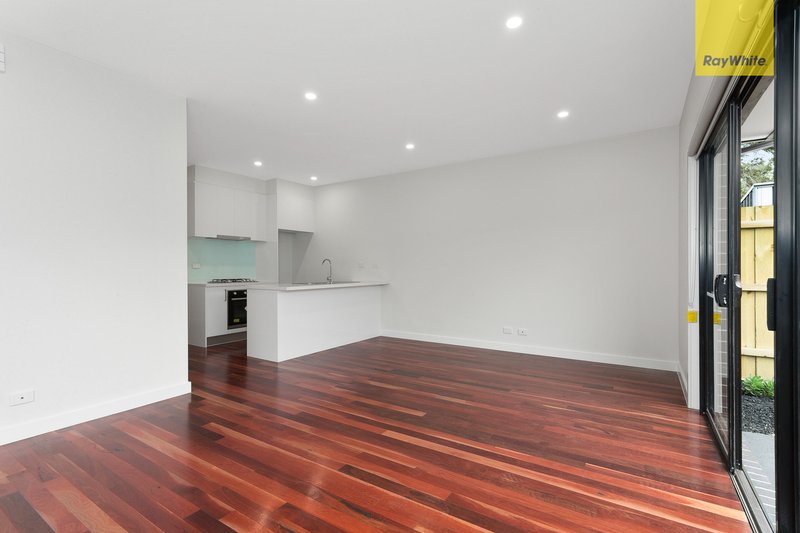 Photo - 1/34 Yallourn Street, Ardeer VIC 3022 - Image 4